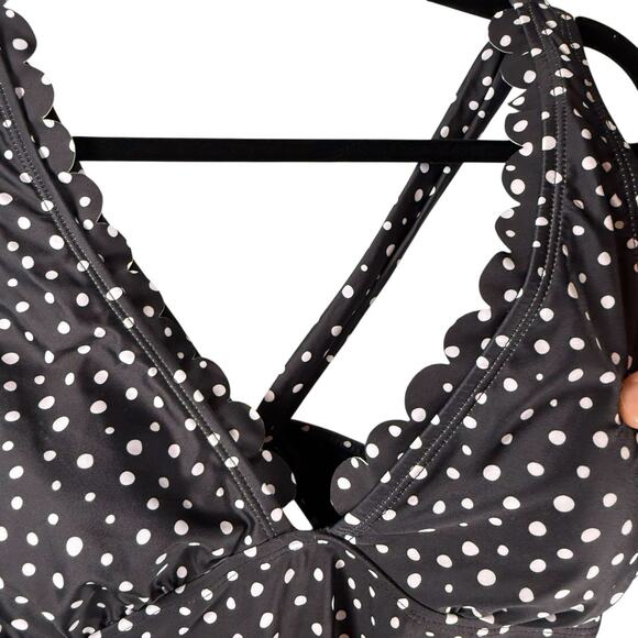 NWT Cupshe Scalloped Tankini Swim Top Size MEDIUM Blk/Wht Retro Beach Polka Dot - Picture 7 of 12